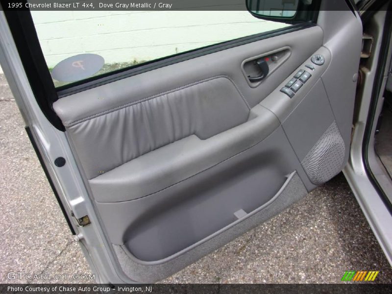 Dove Gray Metallic / Gray 1995 Chevrolet Blazer LT 4x4