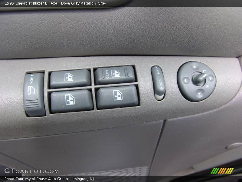 Dove Gray Metallic / Gray 1995 Chevrolet Blazer LT 4x4