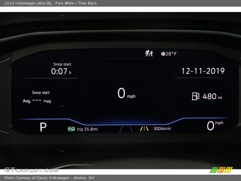 Pure White / Titan Black 2019 Volkswagen Jetta SEL