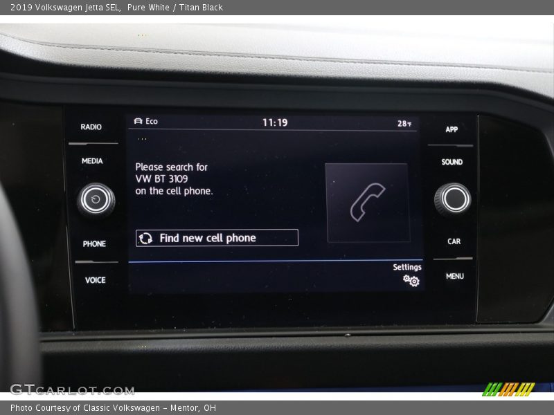 Pure White / Titan Black 2019 Volkswagen Jetta SEL