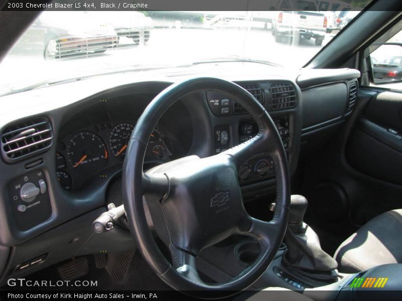 Black / Graphite 2003 Chevrolet Blazer LS 4x4