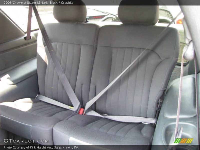 Black / Graphite 2003 Chevrolet Blazer LS 4x4