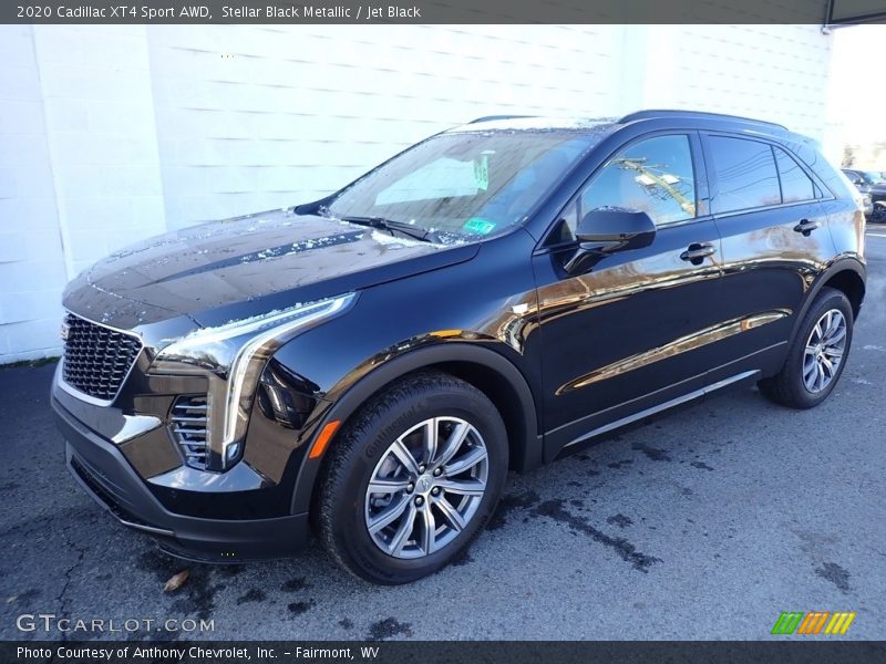 Front 3/4 View of 2020 XT4 Sport AWD