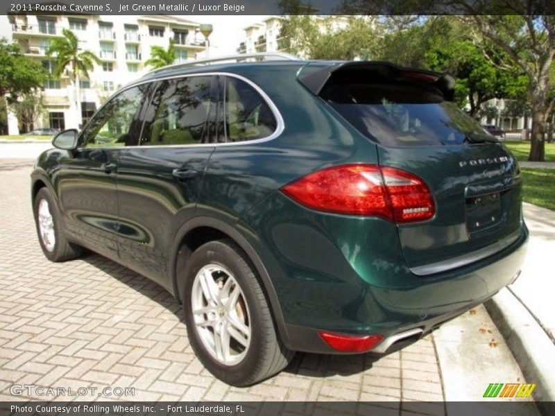 Jet Green Metallic / Luxor Beige 2011 Porsche Cayenne S