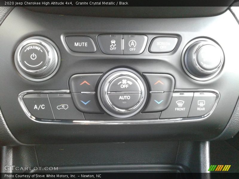 Controls of 2020 Cherokee High Altitude 4x4