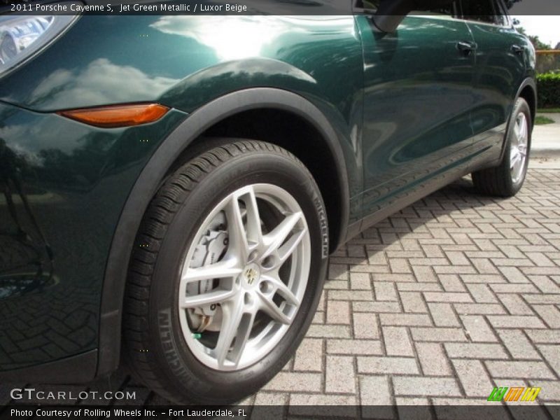 Jet Green Metallic / Luxor Beige 2011 Porsche Cayenne S