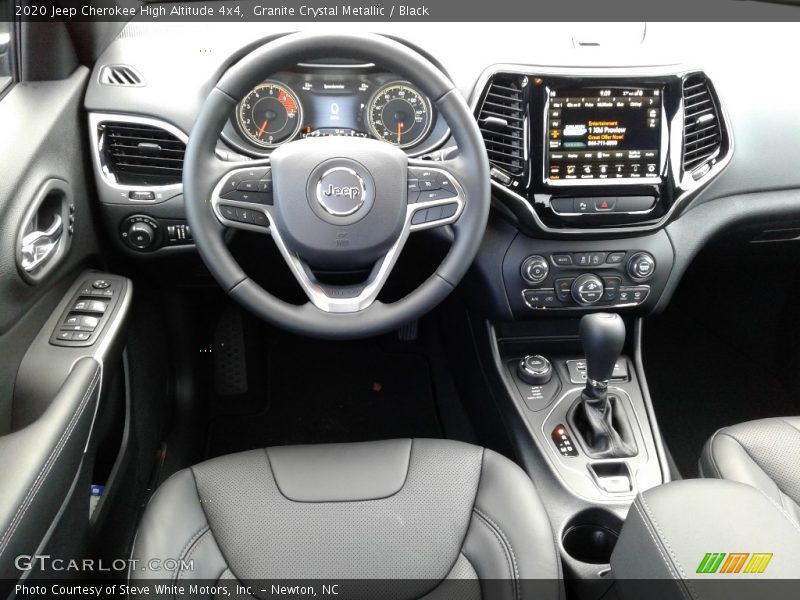 Dashboard of 2020 Cherokee High Altitude 4x4