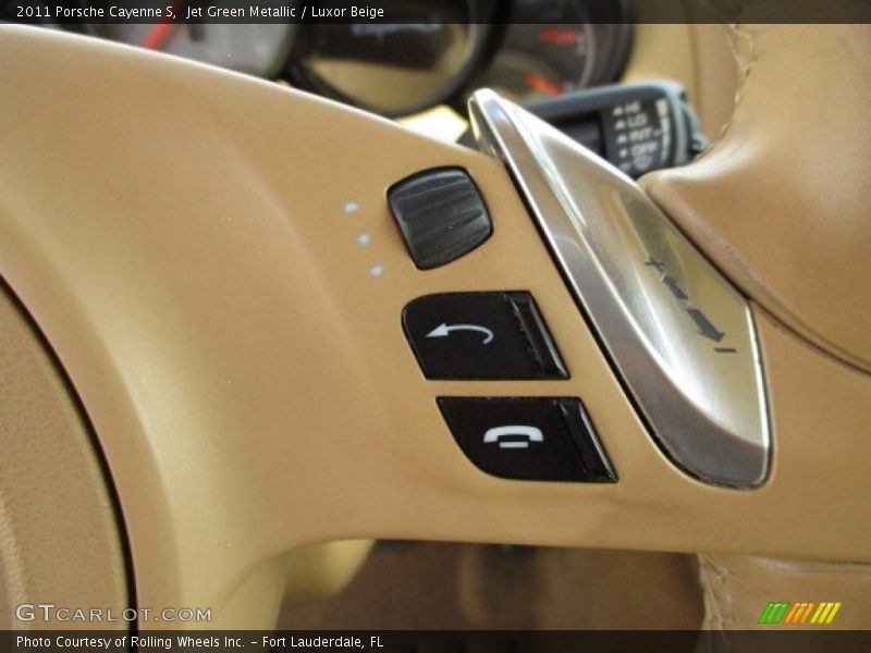  2011 Cayenne S Steering Wheel
