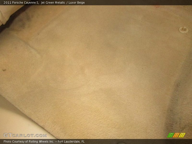 Jet Green Metallic / Luxor Beige 2011 Porsche Cayenne S