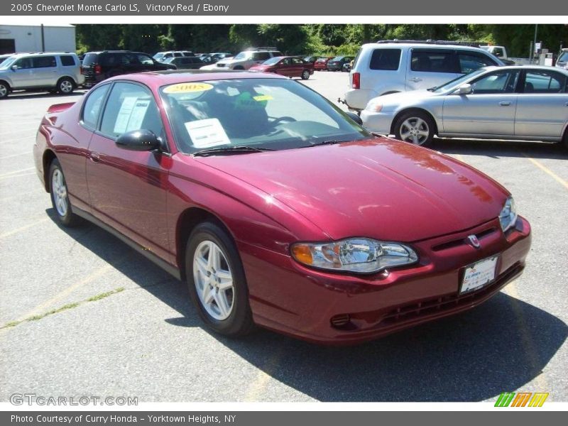 Victory Red / Ebony 2005 Chevrolet Monte Carlo LS