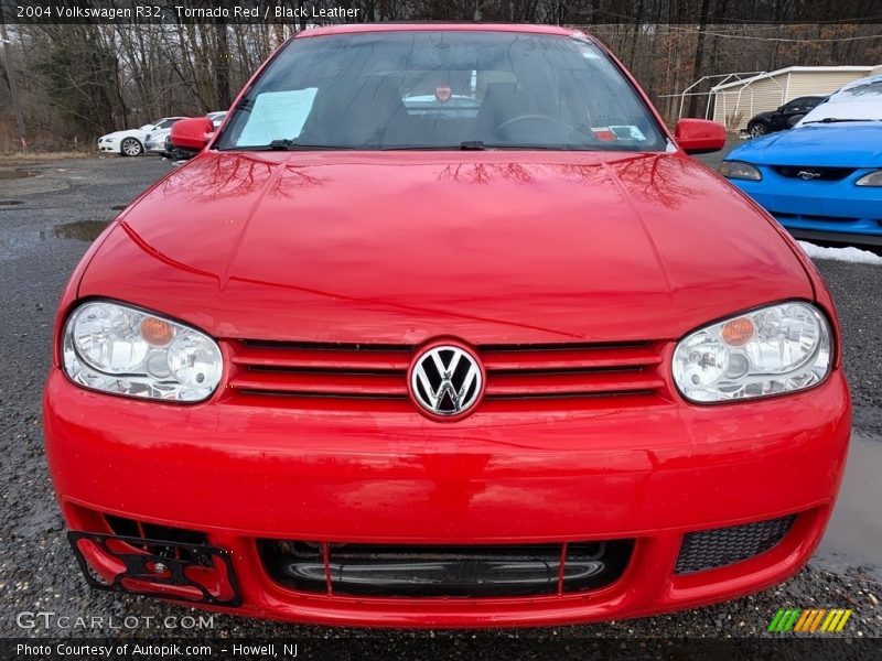 Tornado Red / Black Leather 2004 Volkswagen R32