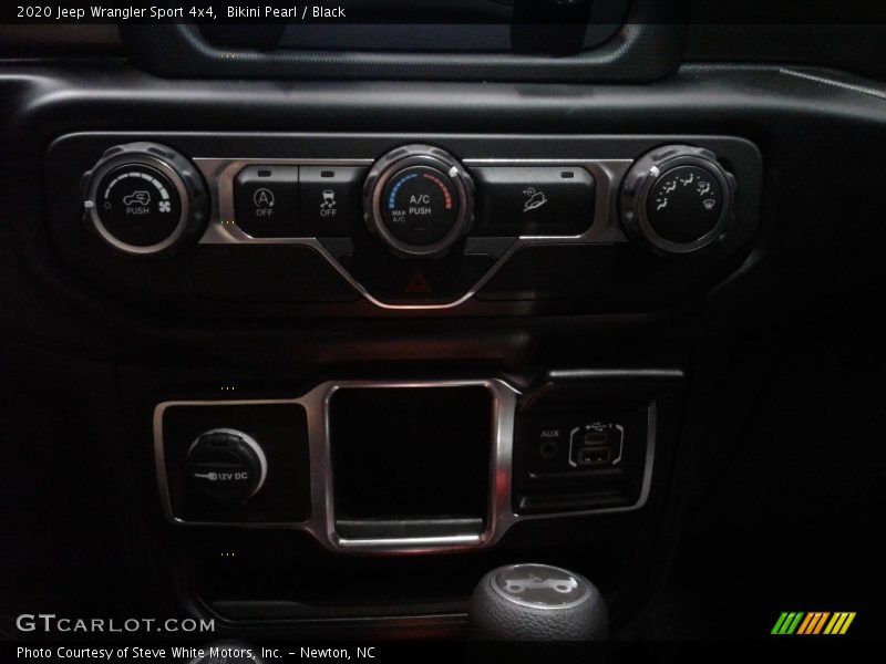 Bikini Pearl / Black 2020 Jeep Wrangler Sport 4x4