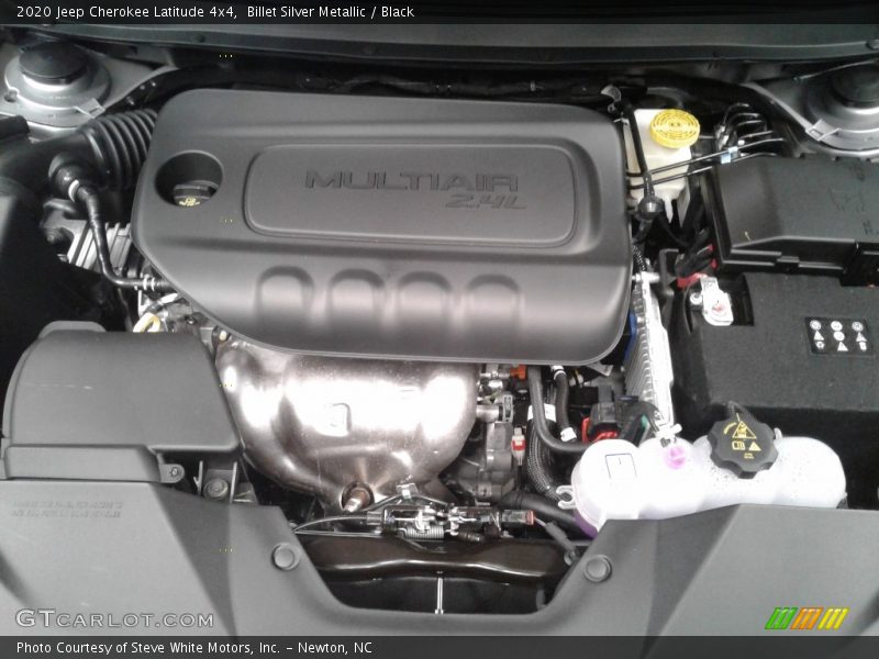 Billet Silver Metallic / Black 2020 Jeep Cherokee Latitude 4x4
