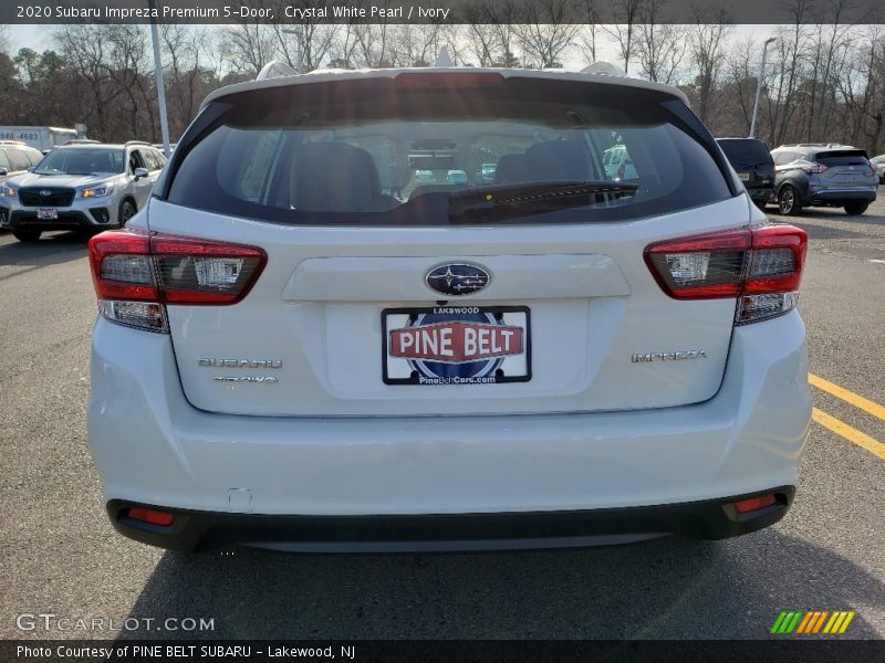 Crystal White Pearl / Ivory 2020 Subaru Impreza Premium 5-Door