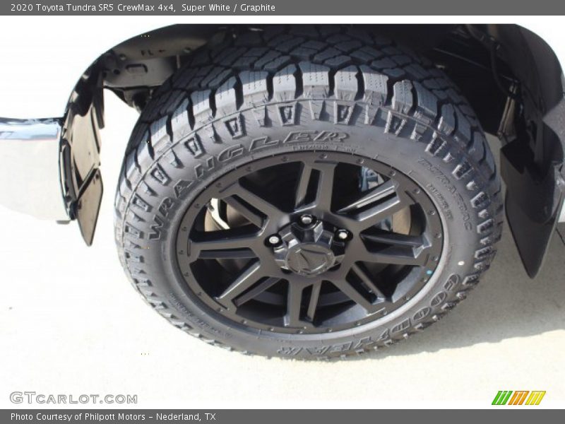 Super White / Graphite 2020 Toyota Tundra SR5 CrewMax 4x4