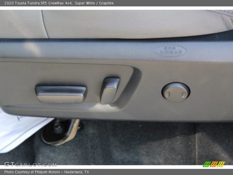 Super White / Graphite 2020 Toyota Tundra SR5 CrewMax 4x4