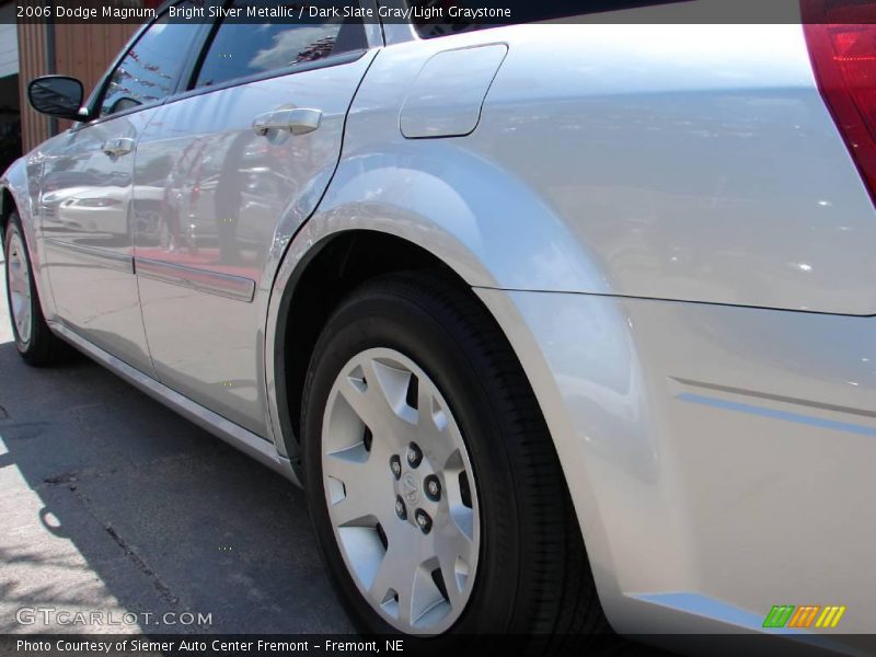 Bright Silver Metallic / Dark Slate Gray/Light Graystone 2006 Dodge Magnum