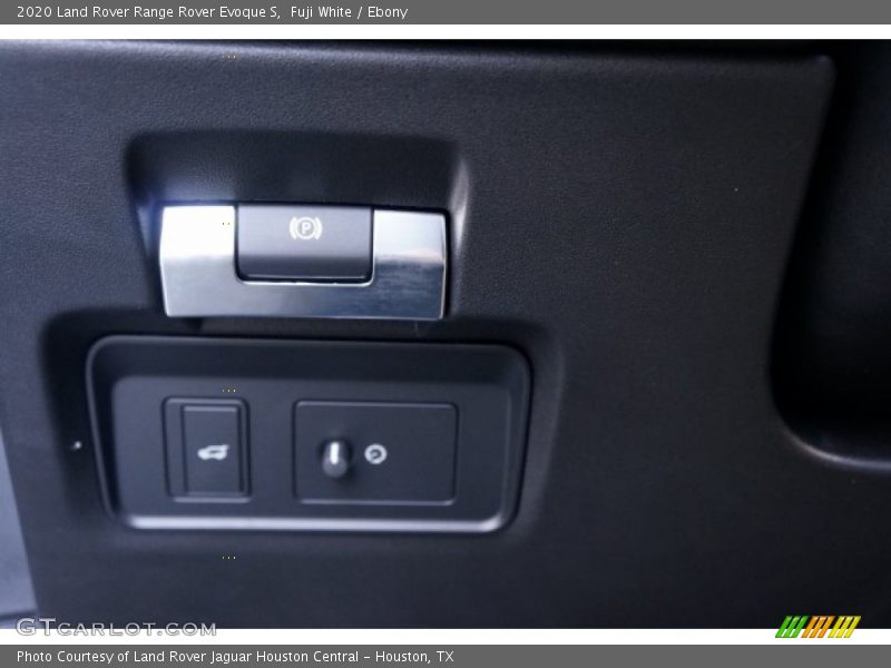 Fuji White / Ebony 2020 Land Rover Range Rover Evoque S