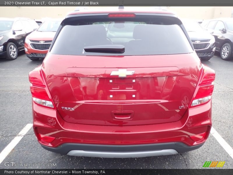 Cajun Red Tintcoat / Jet Black 2020 Chevrolet Trax LT