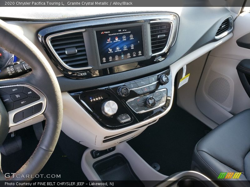 Granite Crystal Metallic / Alloy/Black 2020 Chrysler Pacifica Touring L