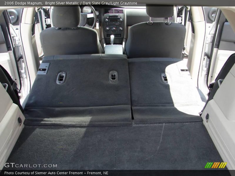 Bright Silver Metallic / Dark Slate Gray/Light Graystone 2006 Dodge Magnum