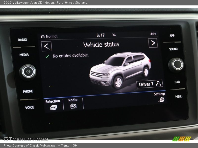 Pure White / Shetland 2019 Volkswagen Atlas SE 4Motion