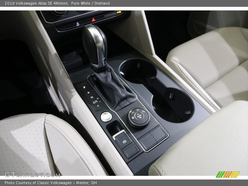 Pure White / Shetland 2019 Volkswagen Atlas SE 4Motion