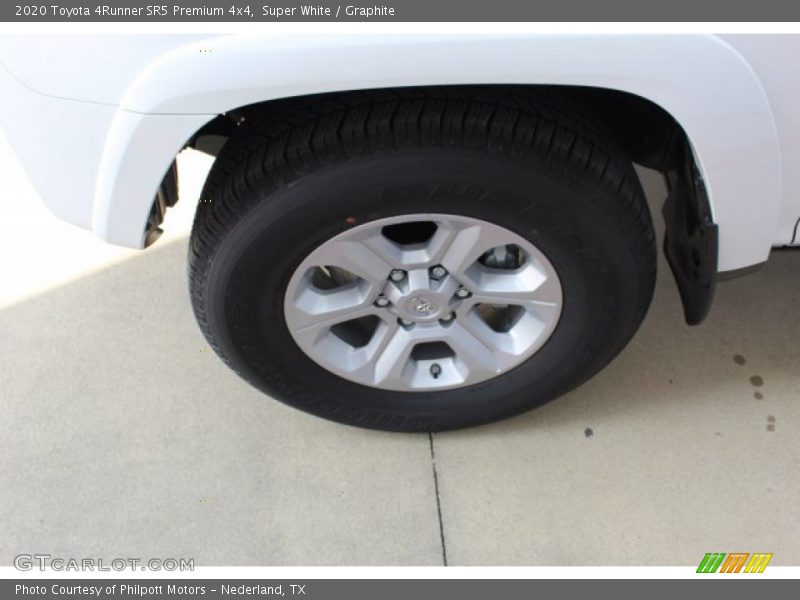 Super White / Graphite 2020 Toyota 4Runner SR5 Premium 4x4