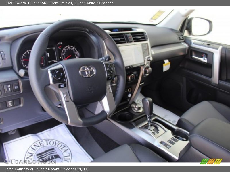 Super White / Graphite 2020 Toyota 4Runner SR5 Premium 4x4