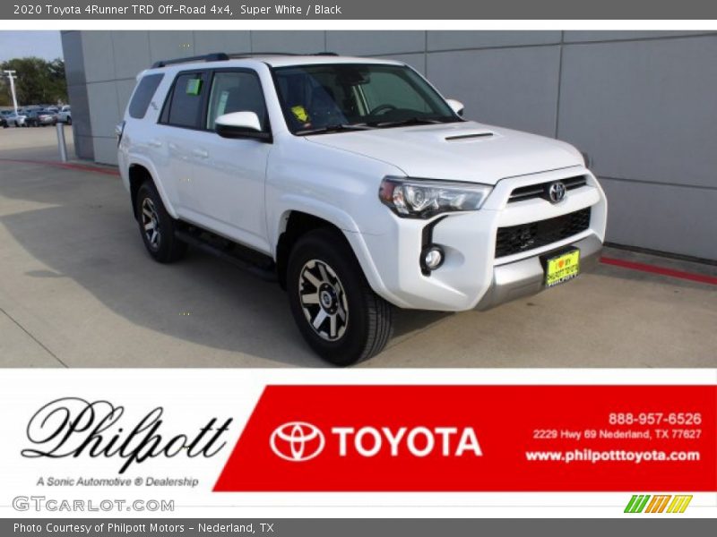 Super White / Black 2020 Toyota 4Runner TRD Off-Road 4x4