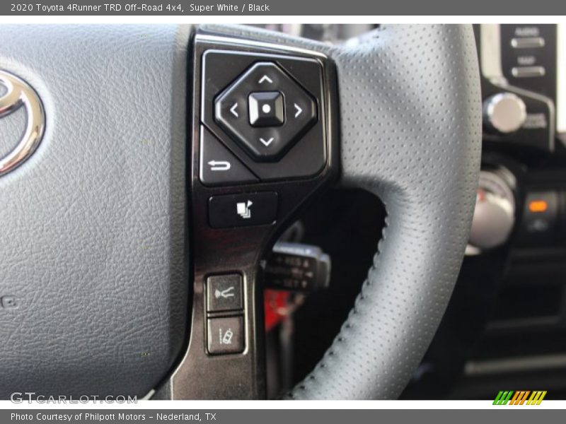 Super White / Black 2020 Toyota 4Runner TRD Off-Road 4x4