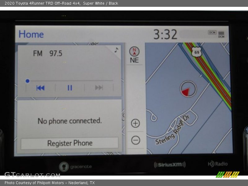 Super White / Black 2020 Toyota 4Runner TRD Off-Road 4x4