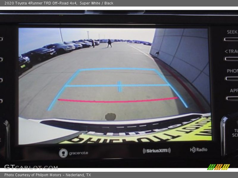 Super White / Black 2020 Toyota 4Runner TRD Off-Road 4x4