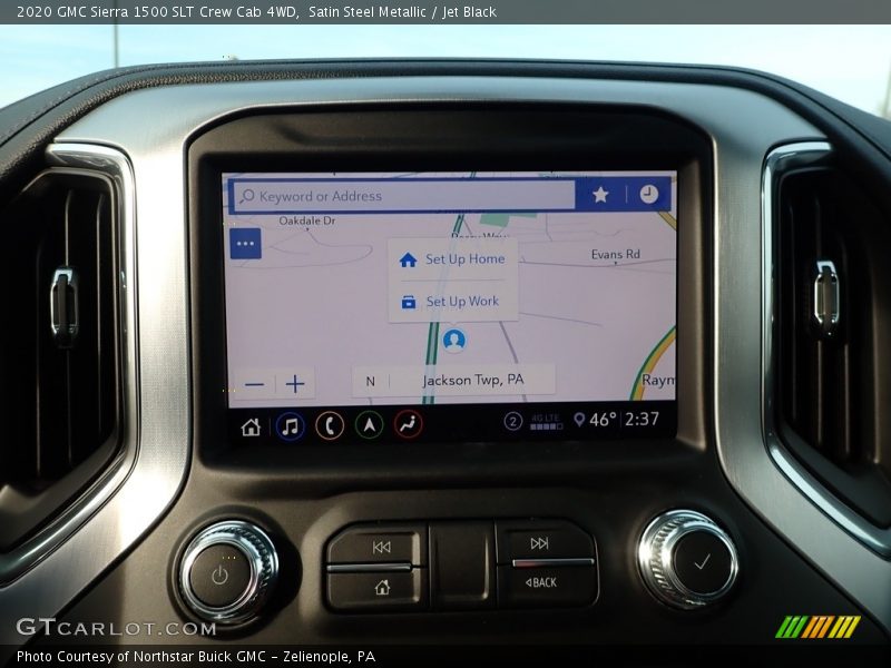 Navigation of 2020 Sierra 1500 SLT Crew Cab 4WD
