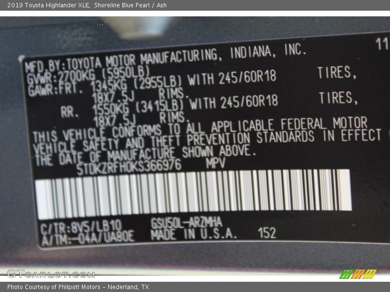 Shoreline Blue Pearl / Ash 2019 Toyota Highlander XLE