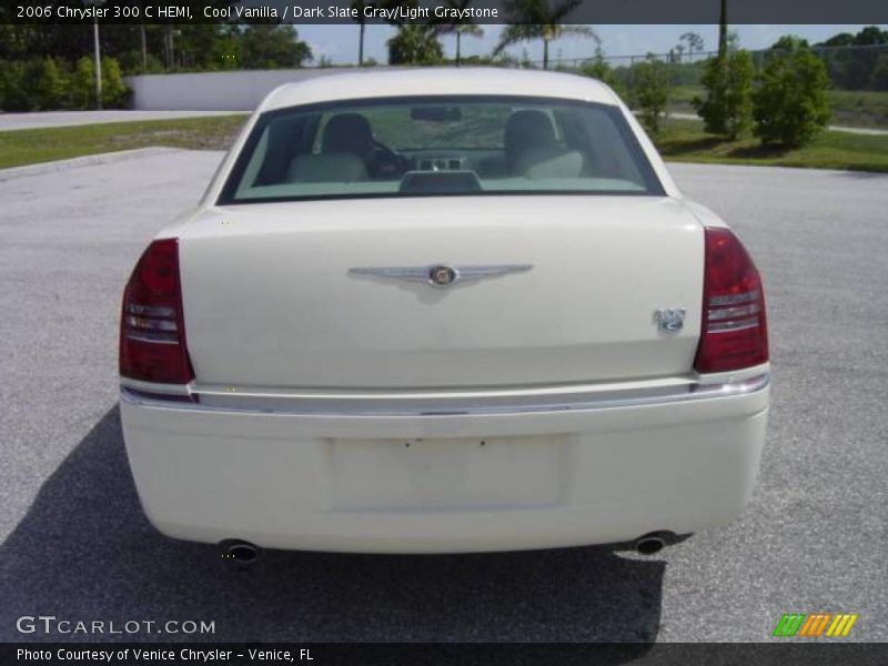 Cool Vanilla / Dark Slate Gray/Light Graystone 2006 Chrysler 300 C HEMI
