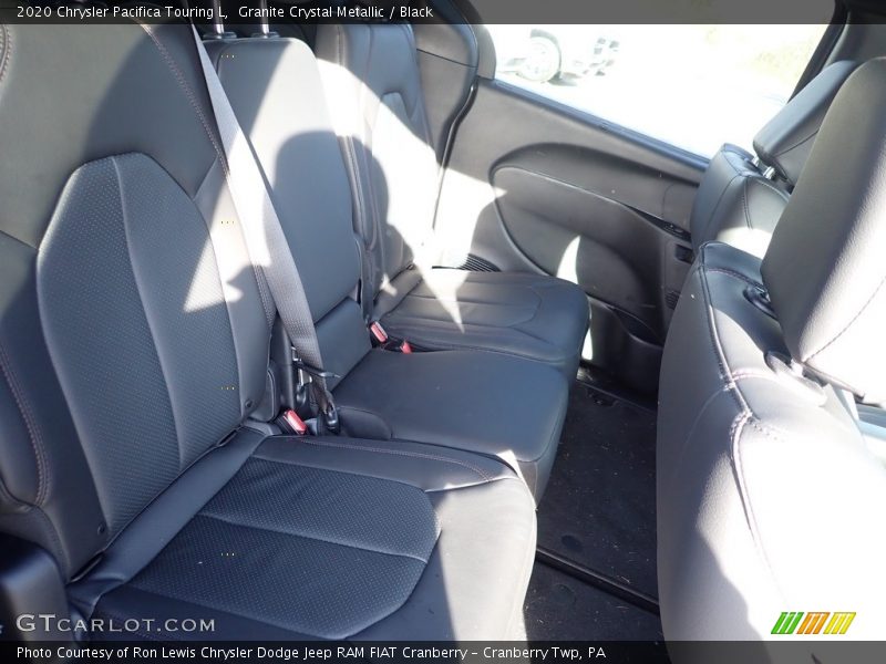 Granite Crystal Metallic / Black 2020 Chrysler Pacifica Touring L