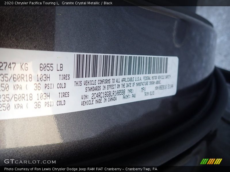 Granite Crystal Metallic / Black 2020 Chrysler Pacifica Touring L