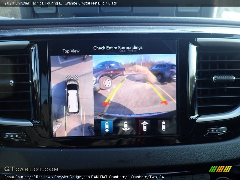 Granite Crystal Metallic / Black 2020 Chrysler Pacifica Touring L