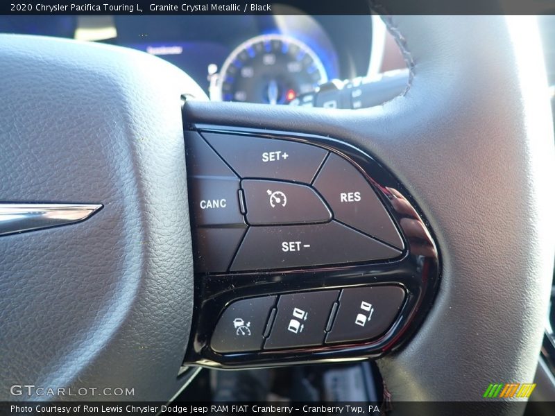 Granite Crystal Metallic / Black 2020 Chrysler Pacifica Touring L