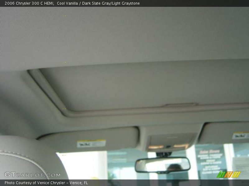 Cool Vanilla / Dark Slate Gray/Light Graystone 2006 Chrysler 300 C HEMI
