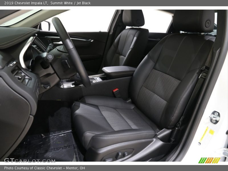 Summit White / Jet Black 2019 Chevrolet Impala LT