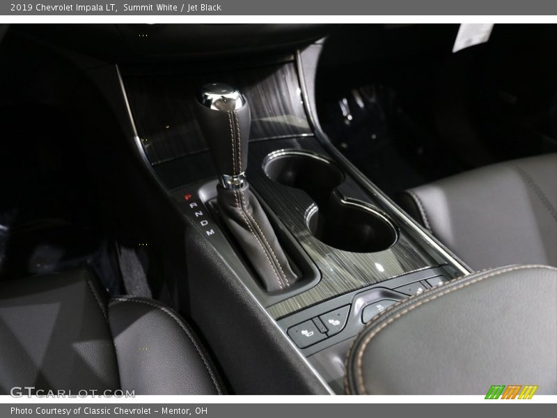 Summit White / Jet Black 2019 Chevrolet Impala LT