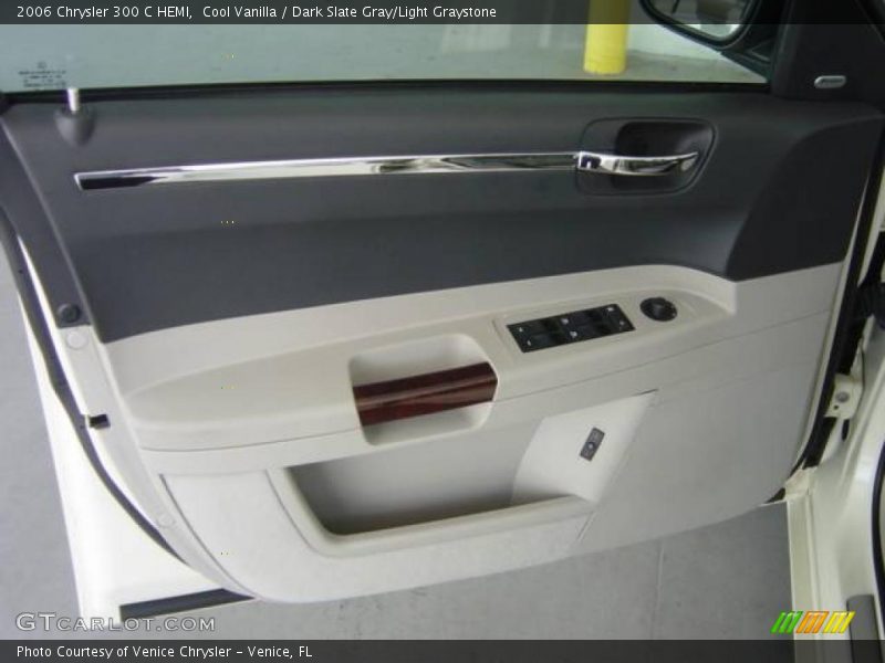 Cool Vanilla / Dark Slate Gray/Light Graystone 2006 Chrysler 300 C HEMI