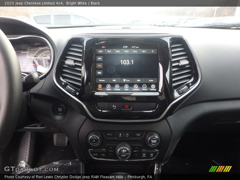 Controls of 2020 Cherokee Limited 4x4