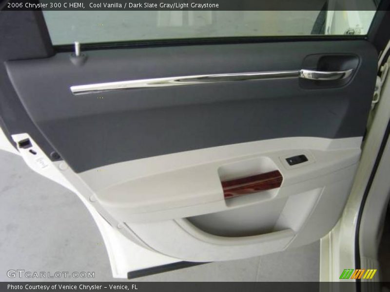 Cool Vanilla / Dark Slate Gray/Light Graystone 2006 Chrysler 300 C HEMI