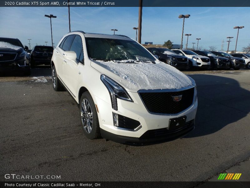 Crystal White Tricoat / Cirrus 2020 Cadillac XT5 Sport AWD