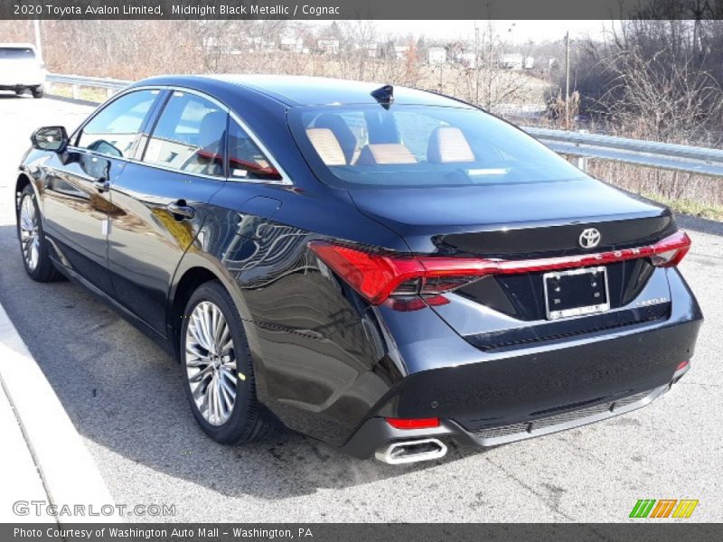 Midnight Black Metallic / Cognac 2020 Toyota Avalon Limited