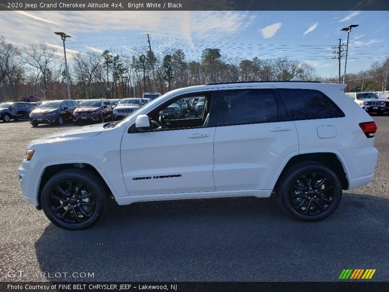 Bright White / Black 2020 Jeep Grand Cherokee Altitude 4x4