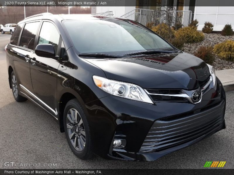 Midnight Black Metallic / Ash 2020 Toyota Sienna XLE AWD